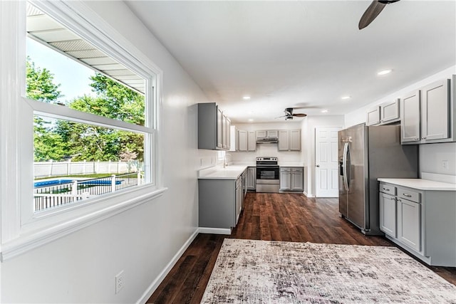 527 S Market St, Carmichaels/Cumblnd, PA 15320 - photo 7