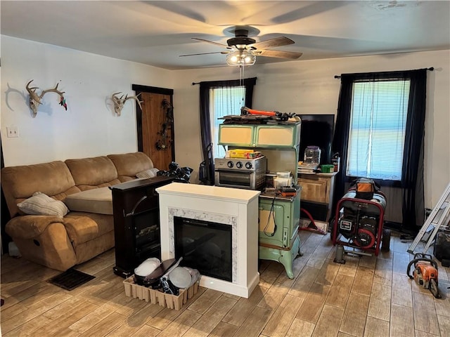 108 Hill St, Coaldale, PA 16679 - living room with wood finished floors and a ceiling fan