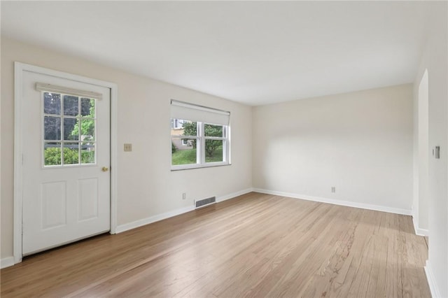 106 Crestline Dr, Ross Twp, PA 15237 - spare room featuring light wood-style flooring