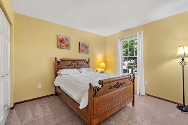 215 Lafayette Dr, Cranberry Twp, PA 16066 - carpeted bedroom featuring baseboards