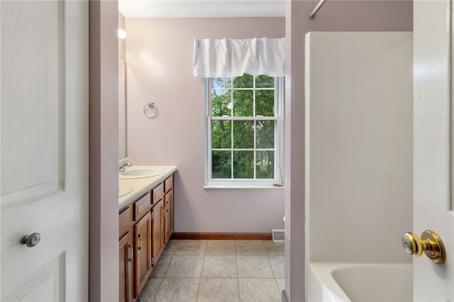 215 Lafayette Dr, Cranberry Twp, PA 16066 - full bath featuring double vanity and bathtub / shower combination