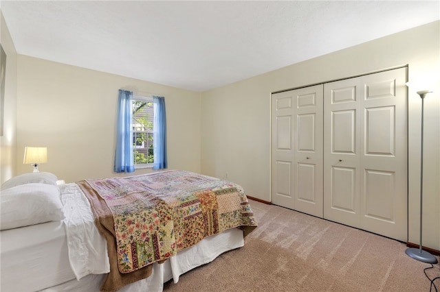 215 Lafayette Dr, Cranberry Twp, PA 16066 - carpeted bedroom featuring a closet and baseboards