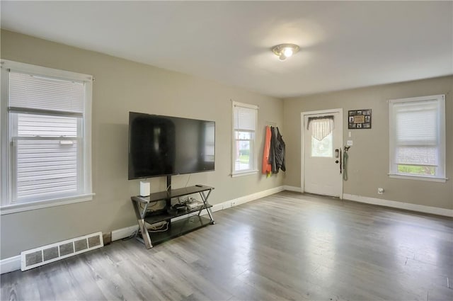 223 E Meyer Ave, New Castle, PA 16105 - photo 4