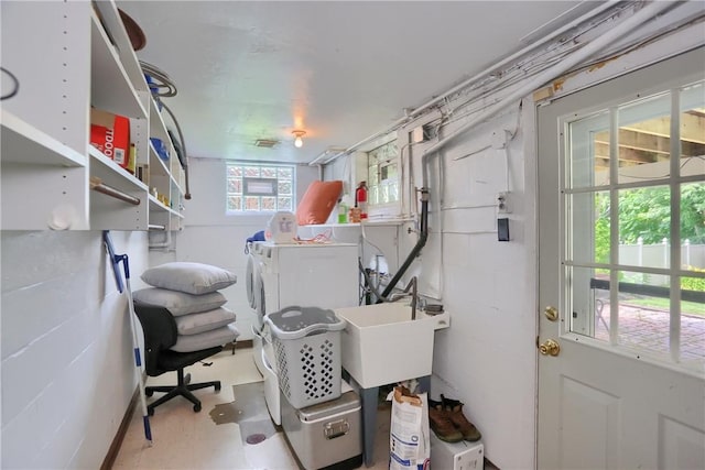 2116 Stewart Rd, South Park, PA 15129 - washroom featuring washer / dryer
