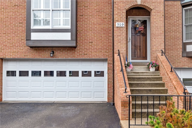 309 Kingsberry Cir, Mt Lebanon, PA 15234 - photo 2