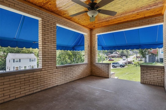 3040 Broadway Ave, Castle Shannon, PA 15234 - view of patio featuring ceiling fan