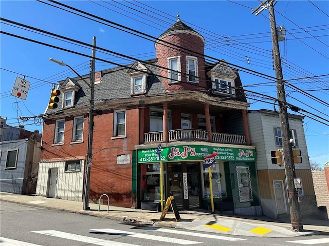300 Shiloh St, Mt Washington, PA 15211 - view of building exterior