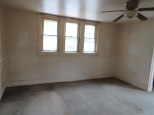 60 Wisetown Rd, Pa, PA 15022 - unfurnished room with a ceiling fan and baseboards
