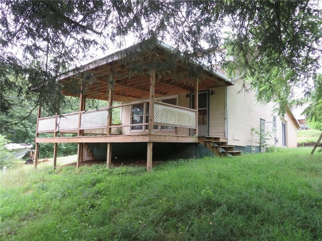 60 Wisetown Rd, Pa, PA 15022 - rear view of property with a deck