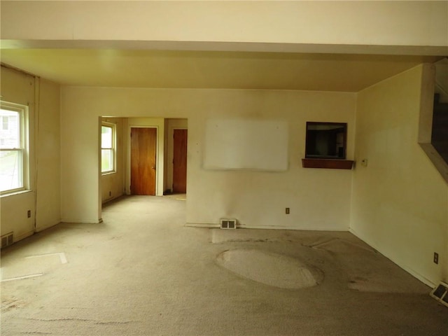 60 Wisetown Rd, Pa, PA 15022 - unfurnished room featuring light carpet