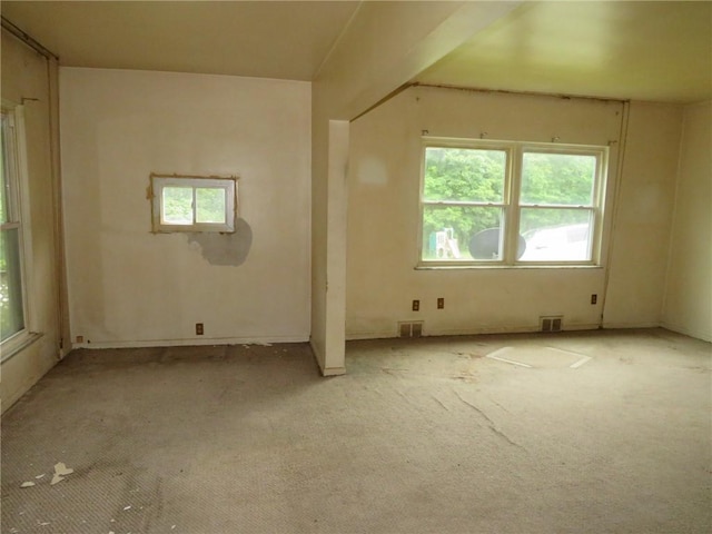 60 Wisetown Rd, Pa, PA 15022 - empty room featuring carpet floors