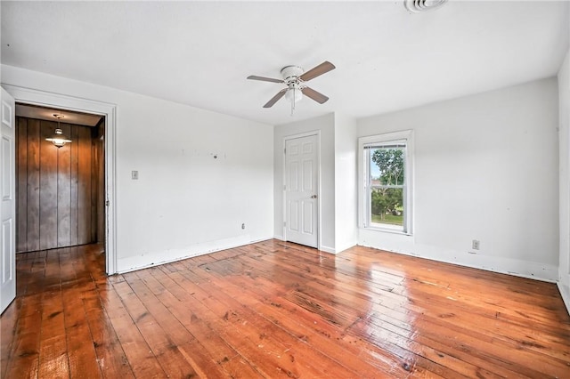 61 S 10th St, Sharpsville, PA 16150 - spare room featuring hardwood / wood-style floors and ceiling fan