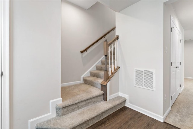223 Chesna Dr, Whitehall, PA 15234 - photo 3