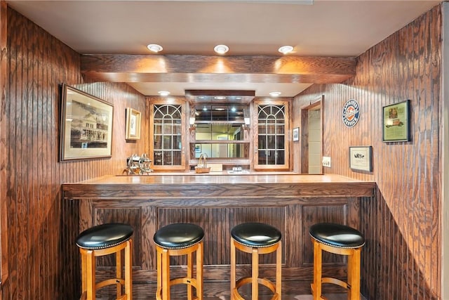 13 Kings Ln, Pine Twp, PA 16127 - indoor wet bar featuring wooden walls