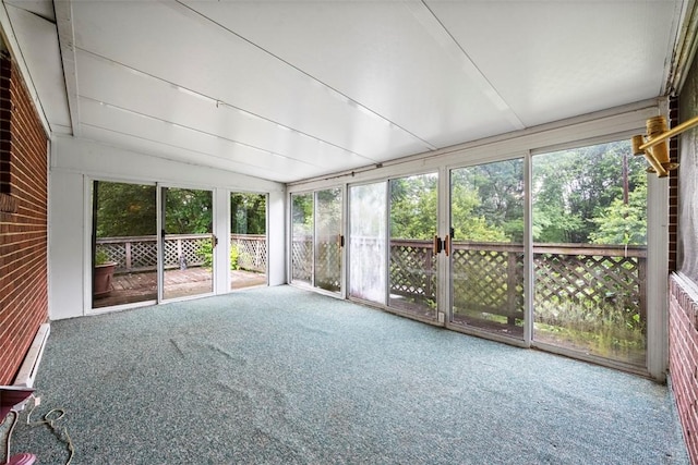 2158 Reis Run Rd, Franklin Park, PA 15237 - unfurnished sunroom featuring vaulted ceiling