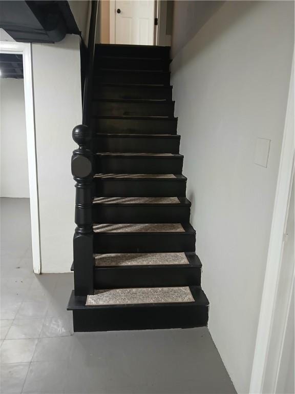 1211 Reed St, North Huntingdon, PA 15642 - view of staircase