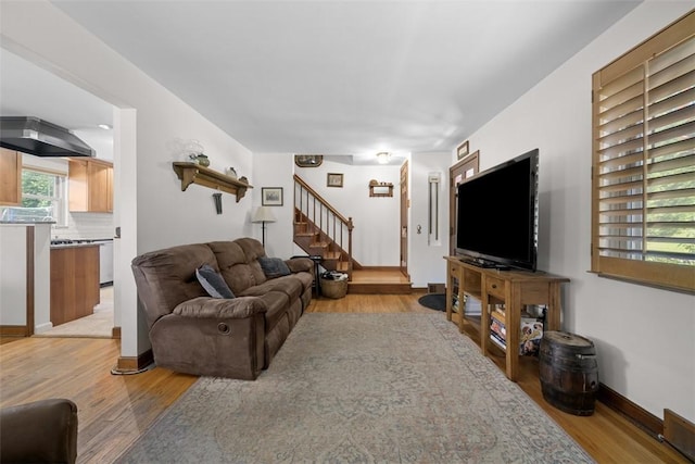 155 Delano Dr, Pleasant Hills, PA 15236 - photo 10