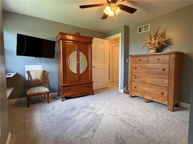 293 Sandy Hill Rd, Middlesex Twp, PA 16059 - living area featuring ceiling fan and light carpet