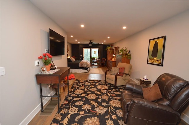 710 Cedar Ave, Central North Side, PA 15212 - living room with wood finished floors, recessed lighting, and ceiling fan