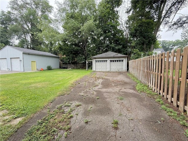 335 Laurel Blvd, New Castle, PA 16101 - photo 15