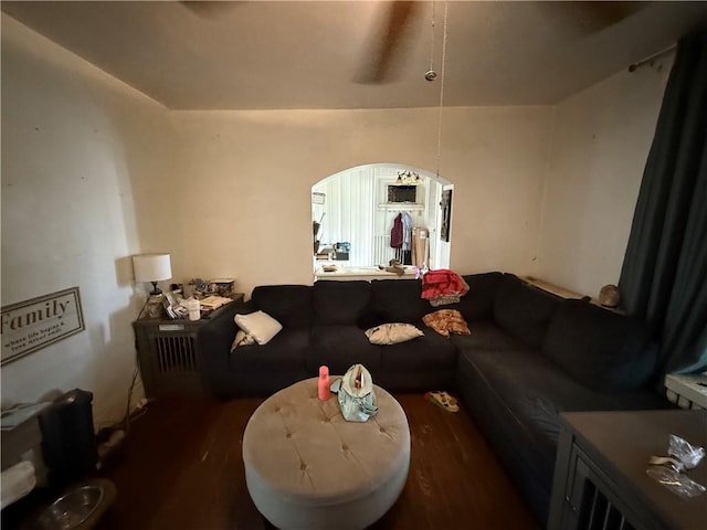431 New York Ave, Rochester Twp, PA 15074 - living room with wood finished floors