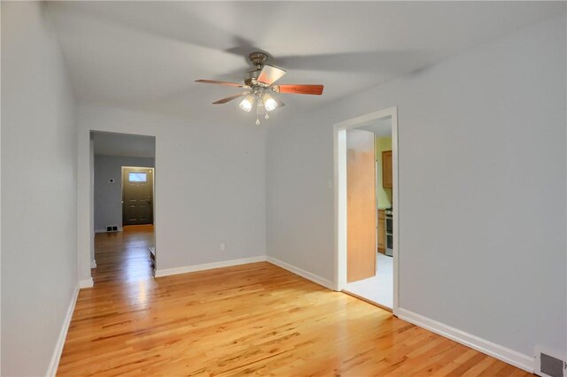 7034 Penn Ave, Point Breeze, PA 15208 - spare room with light wood-type flooring and a ceiling fan
