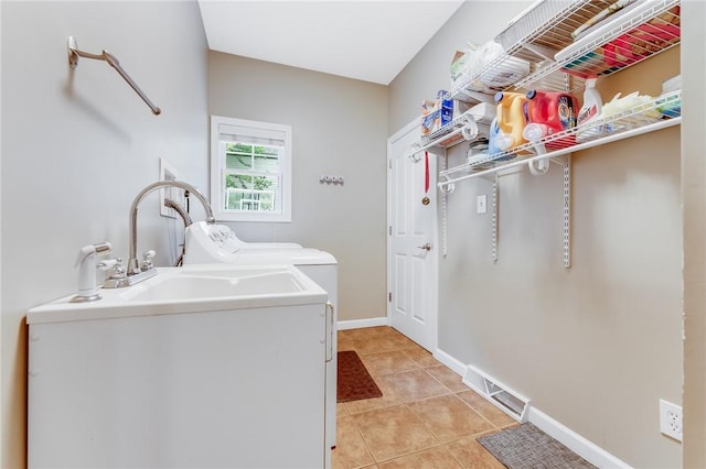 1044 Cross Creek Dr, South Union Twp, PA 15401 - laundry room featuring washing machine and clothes dryer and light tile patterned floors
