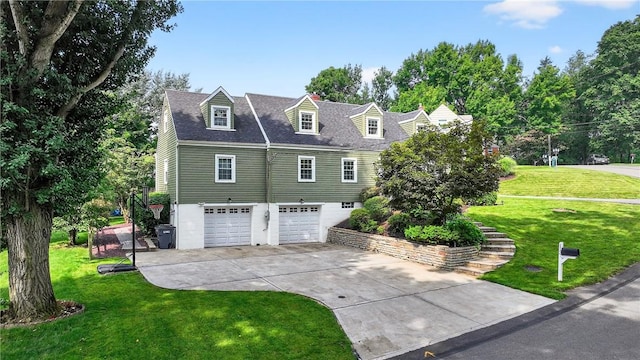 112 Oxford Pl, Saint Clair, PA 15241 - view of property exterior with an attached garage, a yard, and driveway