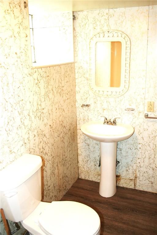 208 Theatre Rd, Pa, PA 15722 - photo 16