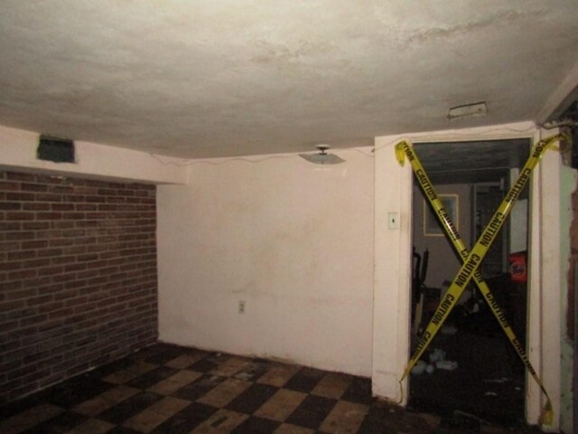 683 Grant Ave, Heidelberg, PA 15106 - photo 22