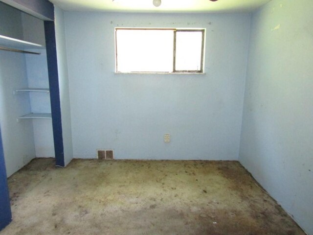 683 Grant Ave, Heidelberg, PA 15106 - photo 9