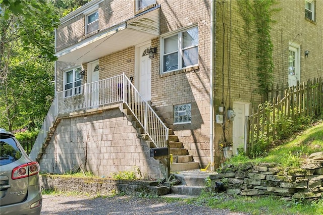 9216-9218 Florida Ave, East Hills, PA 15235 - photo 2