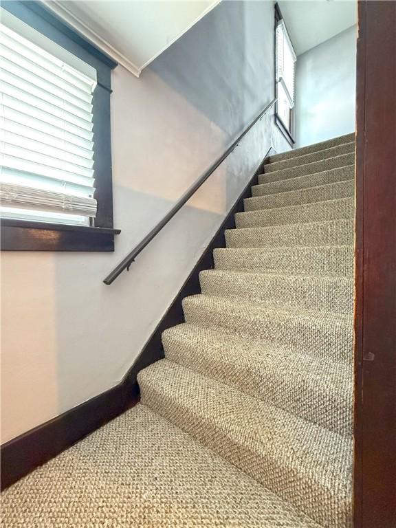 514 Linden Ave, New Kensington, PA 15068 - view of stairs