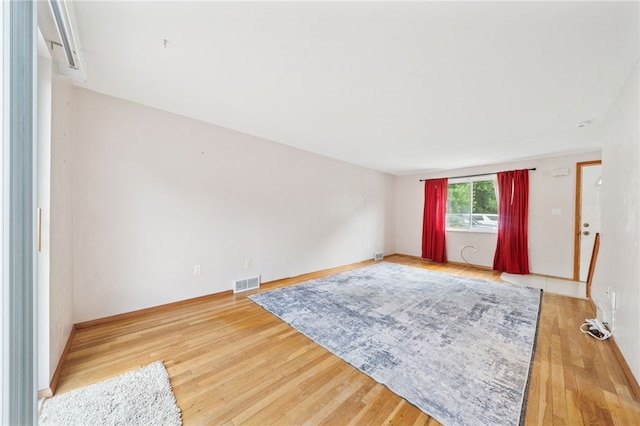 1541 Sugarloaf, Plum Boro, PA 15239 - unfurnished room featuring light wood finished floors