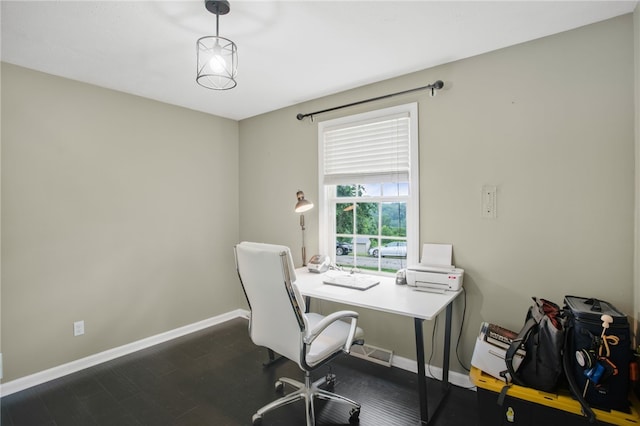 231 Loretta Dr, Monroeville, PA 15146 - office space featuring baseboards