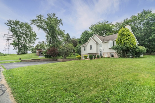 231 Loretta Dr, Monroeville, PA 15146 - view of grassy yard with driveway