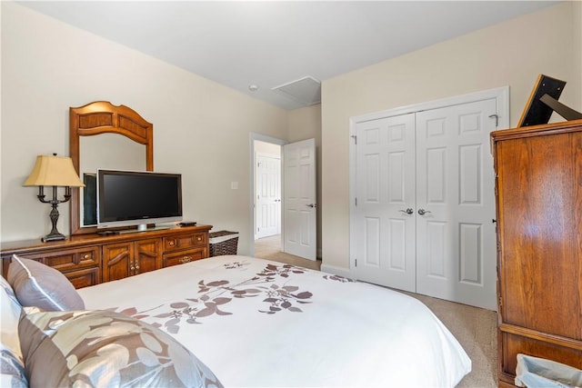 1 Riverfront St, Oakmont, PA 15139 - bedroom featuring light colored carpet and a closet