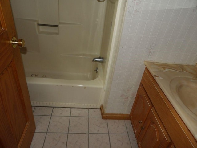 319 Robin Dr, Franklin, PA 16323 - full bathroom with vanity, tile patterned flooring, and bathing tub / shower combination