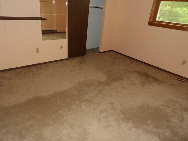 319 Robin Dr, Franklin, PA 16323 - empty room with carpet