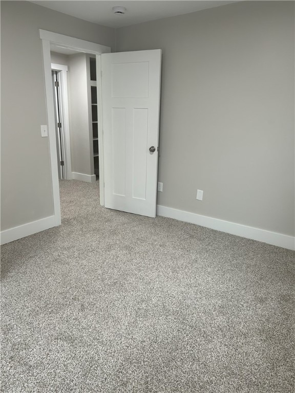 122 Church Ave, Shaler, PA 15116 - carpeted spare room with baseboards and a smoke detector