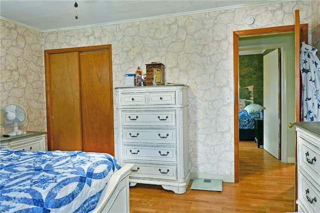 114 10th St, Pymatuning Twp, PA 16125 - bedroom with crown molding and light wood-style flooring