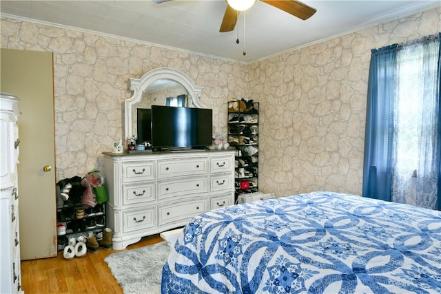 114 10th St, Pymatuning Twp, PA 16125 - bedroom with ornamental molding, wood finished floors, and ceiling fan
