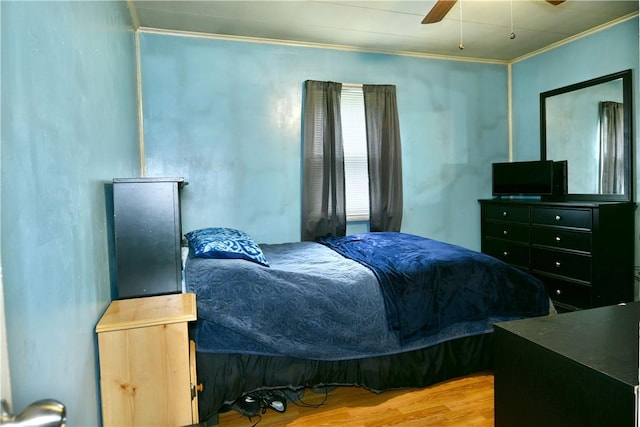 114 10th St, Pymatuning Twp, PA 16125 - bedroom featuring ornamental molding, wood finished floors, and ceiling fan