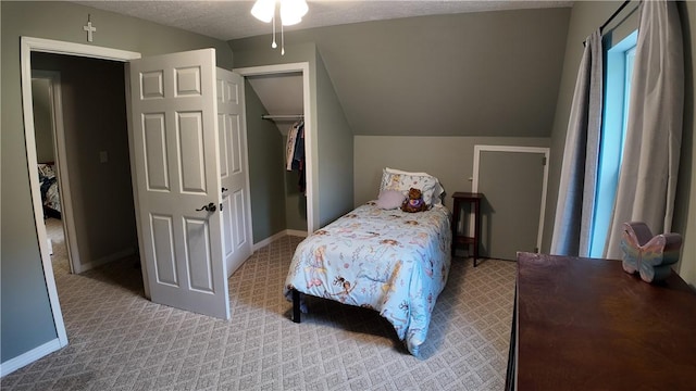 180 Beale Rd, Buffalo Twp, PA 16055 - bedroom featuring vaulted ceiling, carpet flooring, and a closet