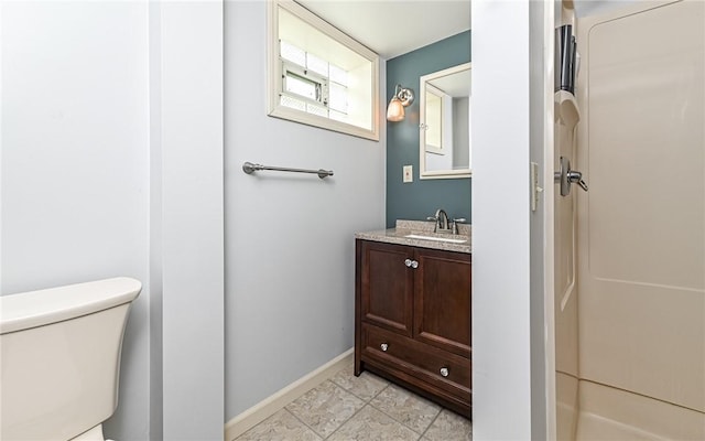 2514 Oakwood Rd, Shaler, PA 15116 - bathroom with baseboards and vanity