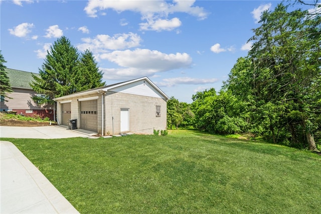 1611 Guffey Rd, North Huntingdon, PA 15642 - view of detached garage