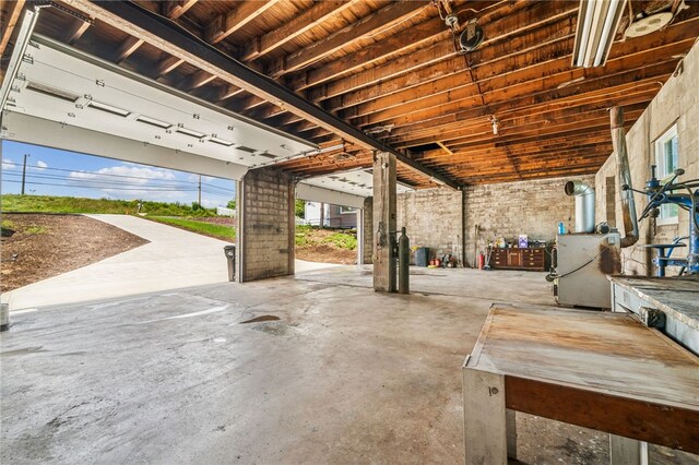 1611 Guffey Rd, North Huntingdon, PA 15642 - view of patio / terrace