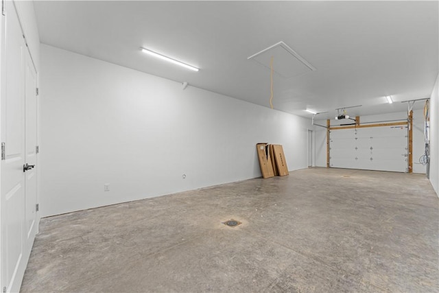 2219 Lebanon Dr, Elizabeth Twp/Boro, PA 15135 - garage with a garage door opener
