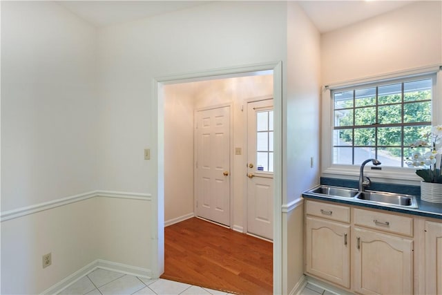 103 Boxwood Ct, Peters Twp, PA 15317 - kitchen featuring dark countertops and light wood-style floors