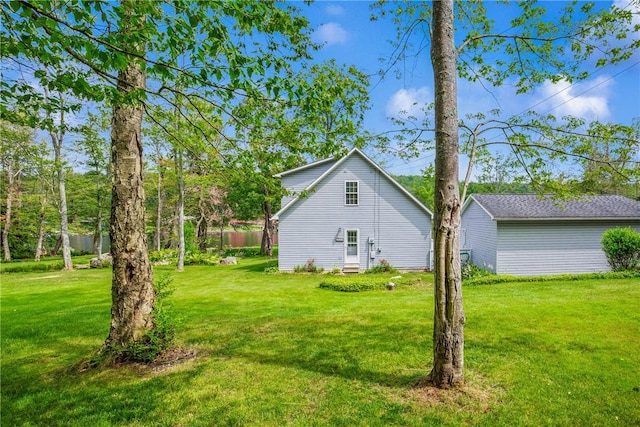 604 Lake Shore Rd, Lake Stonycreek, PA 15541 - view of green lawn